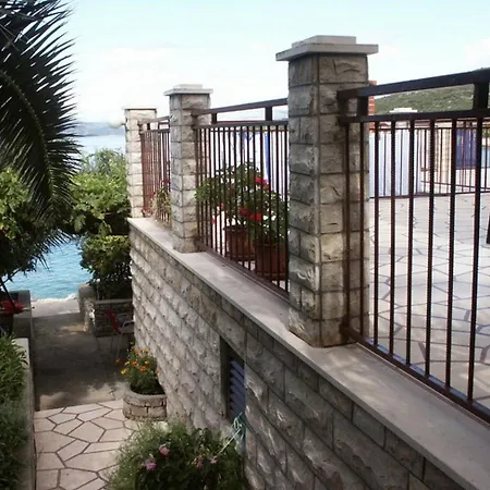 شقة Maslinica 774b